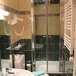 Hotel Wali's