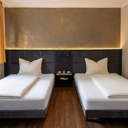 Wali's Hotel