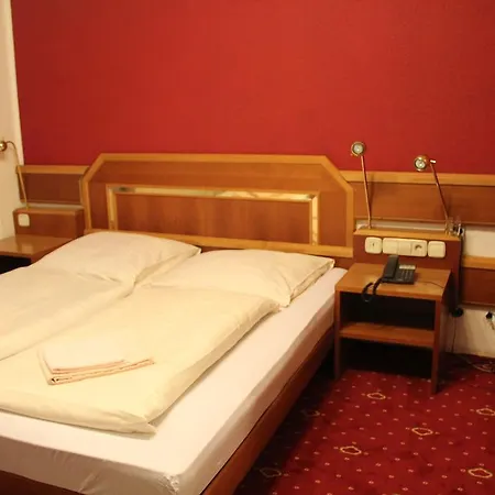 Hotel Wali's