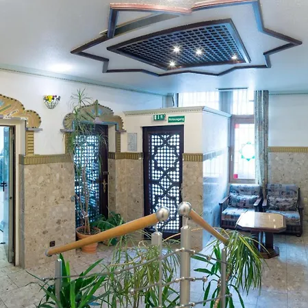 Wali's Hotel