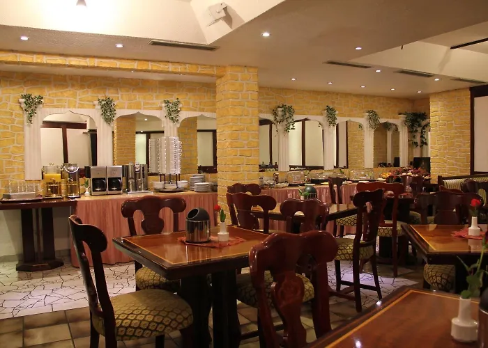 Hotel Wali's