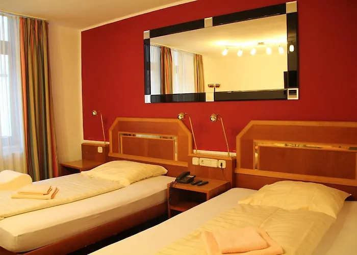 Wali's 3*