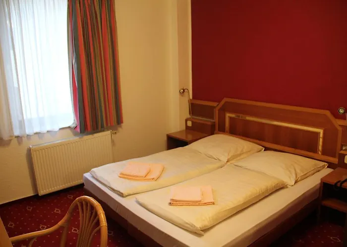 Wali's Hotel